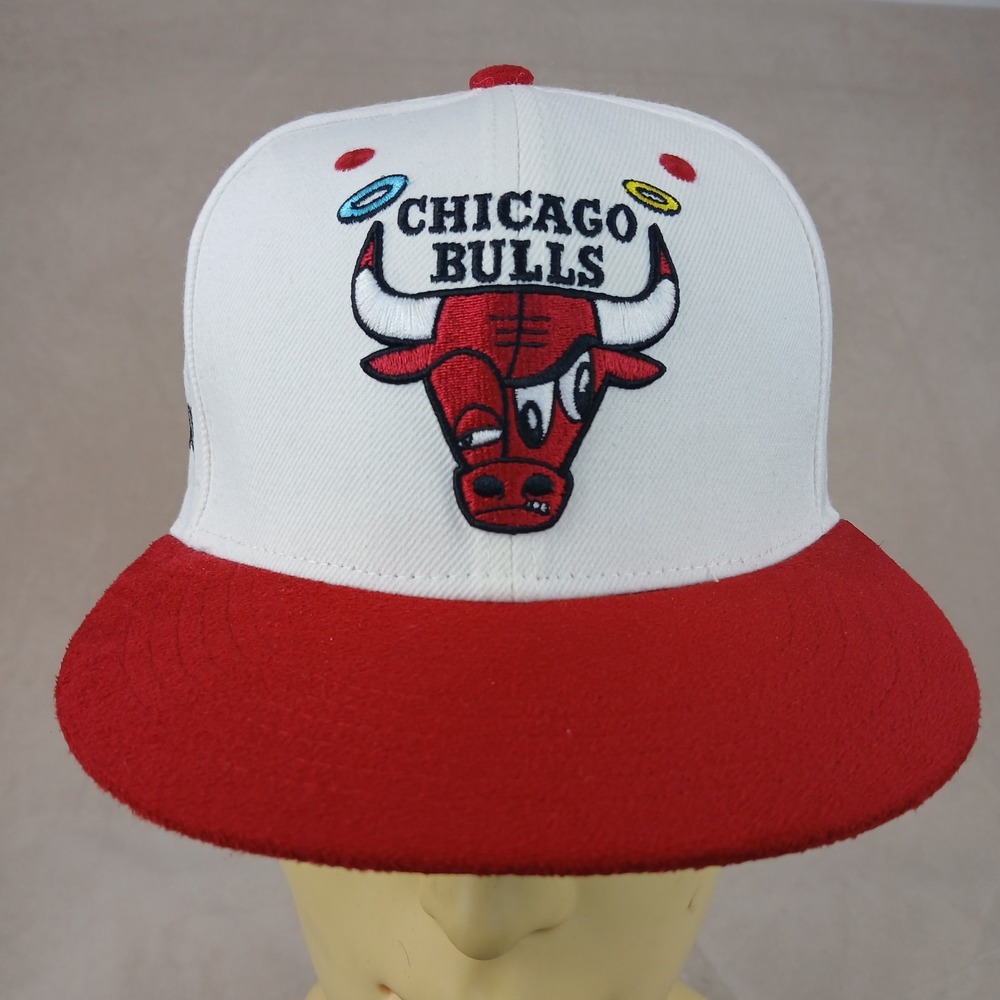 Sergio Farfan Chicago Bulls 2021/22 Artist Hat Series Melonwear